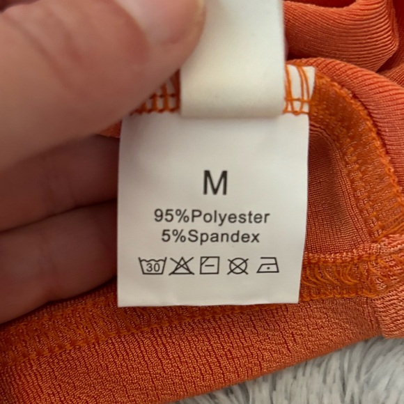 Women's Collar Button Down Ruched Long Sleeve Fitted Crop Top - Picture 10 of 10